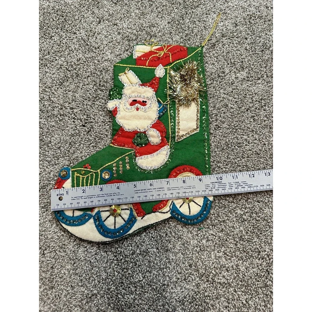 Vintage Handmade Christmas Wall Hanging Sequins Santa in Old Car‎